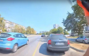 кола качи тротоар блъсна пешеходец варна