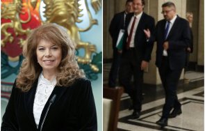 йотова регистрира лично президент