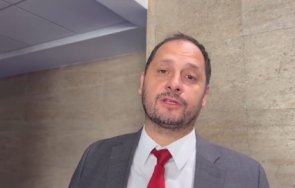 чутовен скандал колтуклиева взриви парламента направи резил петър витанов видео