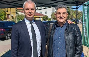 помните кандидат премиер слави удари рамо костадинов президентските избори