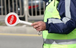 заради кошмарен трафик полицаи регулират четири кръстовища пловдив