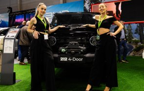 легендарната китайска офроуд марка 212 стартира българия три модела asia motor show снимки