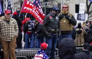 извънредно сащ привърженици тръмп излизат втори голям протест вашингтон вчерашните сблъсъци видео