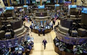 дау джоунс стандърт енд пуърс 500 продължават движат повишения