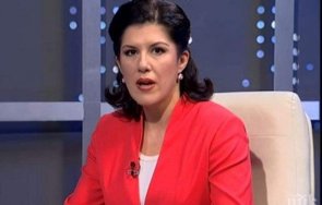 пик ретро жени марчева бременна снимка