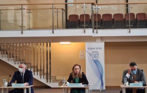 марияна николова очакваме ваксините ускори рестартът туризма