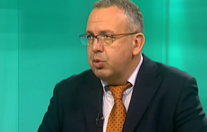 проф иван костов майките covid кърмят