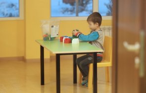 събраха 000 лева деца починали covid медици