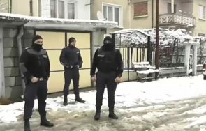 извънредно страшен екшън мездра души щурмуваха къщата почина дете