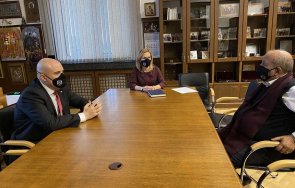 първо пик главният прокурор иван гешев срещна дядото годишното момче беше открито мъртво мездра