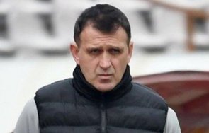 акрапович въведе казармен ред цска