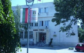 четири досъдебни производства гулянци неспазване карантината