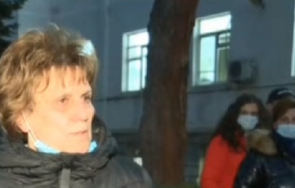 ултиматум медици болницата сандански заплашват масово напускане уволнят директора заради скандала ваксинацията