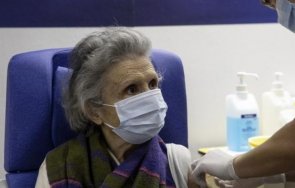 стартира масовата ваксинация коронавируса гърция