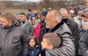 първо пик премиерът борисов продължава инспекциите района гоце делчев местните аплодират вие намирате начин помогнете всичко видео