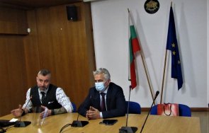 народният представител герб калин вельов проведе среща културни дейци смолян