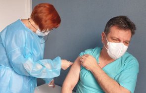 топ пулмологът александър симидчиев втората доза ваксина продължа нося маска дистанцирам
