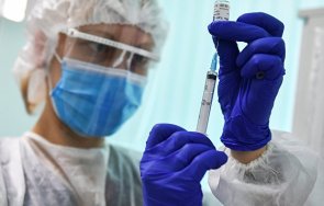 започва масовата ваксинация русия