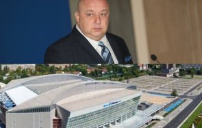 топ неделя ексклузивно пик министър кралев подробности новите проекти червено знаме дало министерството спортната инфраструктура софия