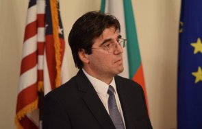 посланикът сащ голяма новина изрази надежда байдън отпаднат визите