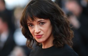 азия ардженто обвини режисьора роб коен сексуално посегателство