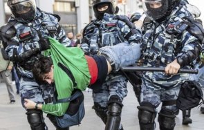 русия предлагат закон инкриминиращ въвличането непълнолетни малолетни неразрешени протестни акции