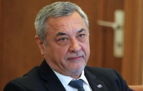 валери симеонов площадните протестиращи викаха цинизми мен разпространиха клевета показах показалец главите среден пръст