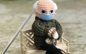 хит плетена кукла сенатора бърни сандърс продадена 000 долара