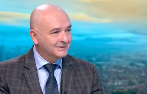 проф мутафчийски добра новина ваксината работи вече съм защитен отваряме заведенията март