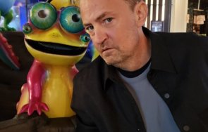 матю пери представи новия член семейството снимка