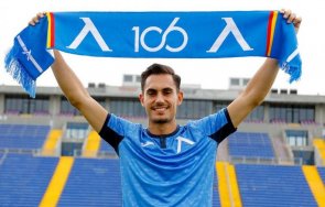 юноша левски заби испанска риалити звезда снимки