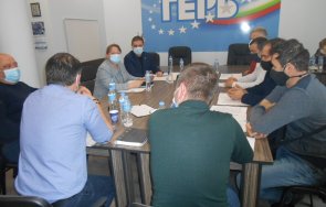 деница сачева срещна общинските ръководители герб област добрич