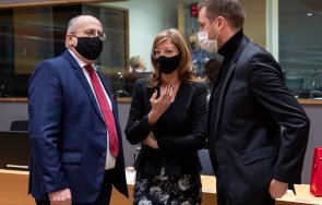 външните министри обсъдиха ситуацията русия ваксините covid