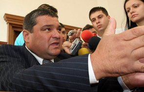 вирусът подбира covid погуби бивш депутат кмет велинград