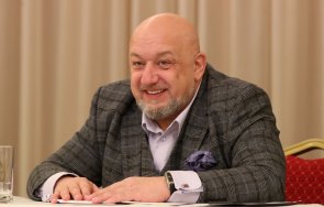 красен кралев проведе срещи спортни клубове благоевград сандански гоце делчев