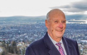 норвежкият крал приет болница