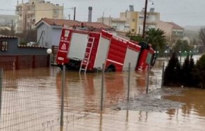 бедствие трагедия марица преля гърция загина баща деца видео