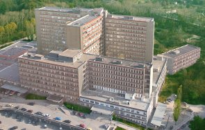 умбал пловдив диагностицираха килограмова киста дете години