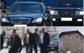 сигнал пик радев вилнее мутра българия кортеж джипове избутват коли затварят пътища личните обиколки президента работен ден