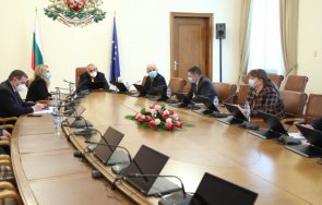 ключово решение правителството променя ваксинационния план