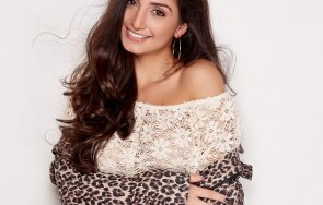 християна лоизу скъса договора саня армутлиева