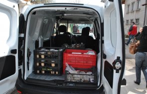 авангардно домашният патронаж русе доставя храни кола ток