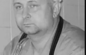 почина лекарят лекувал навални омск