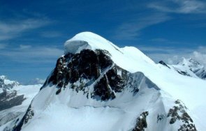 спасиха десетки туристи албания тежко ранен