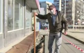 тротоар русе разцепи погълна пешеходец