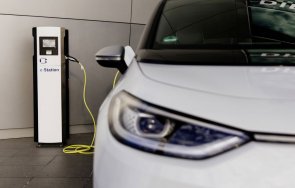 прогрес всяка десета нова кола европа електрическа