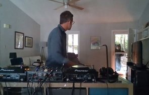 мечка меломан самопокани партито диджей видео