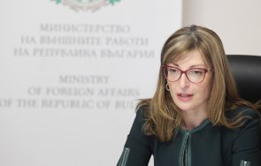 екатерина захариева инициативата три морета помогне развитието младите хора региона