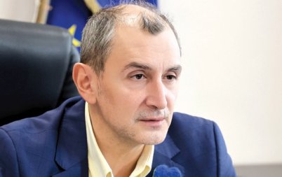 мрежата гръмна заради скандално изказване здравния министър повечето сме бисексуални оргазмът задължителен