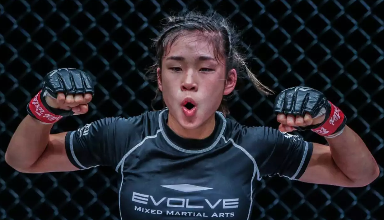MMA звезда почина едва на 18 години, причината за смъртта й буди ...